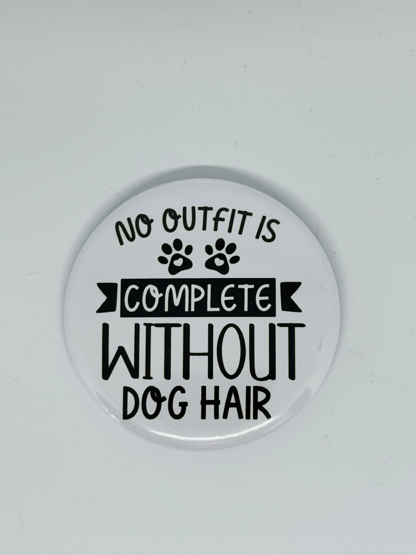 Badge - No Outfit Complete